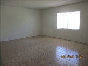 363 Rio Grande Ct in Bullhead City, AZ - Building Photo - Building Photo