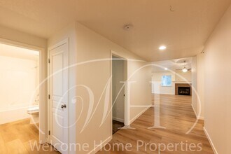 1330 Southwest Greeley Street in College Place, WA - Building Photo - Building Photo