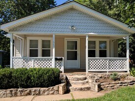 11640 E 16th St S in Independence, MO - Building Photo