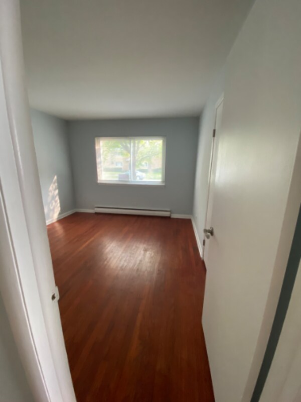 780 Waikiki Dr in Des Plaines, IL - Building Photo - Building Photo