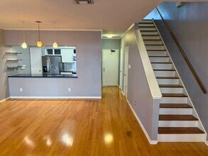 3780 Tanglewilde St in Houston, TX - Building Photo - Building Photo