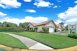 23316 Water Cir in Boca Raton, FL - Building Photo - Building Photo