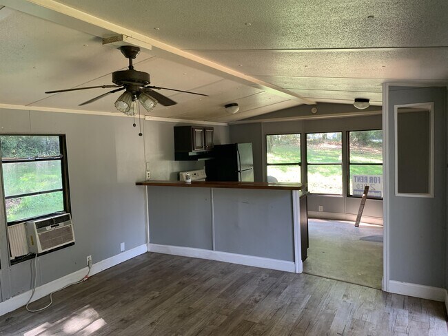 6855 Skyview Dr SE in Acworth, GA - Building Photo - Building Photo