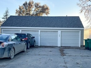 704 Hickory St in Creston, IA - Building Photo - Building Photo