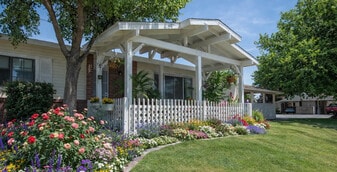 Castle Vista Senior Duplex Community in Atwater, CA - Building Photo
