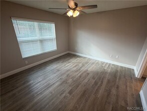 6744 N Waycross Way in Citrus Springs, FL - Building Photo - Building Photo