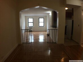 105 Arden Street in New York, NY - Building Photo - Floor Plan