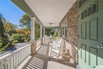 313 Edgewood Dr-Unit -B in Ambler, PA - Building Photo - Building Photo