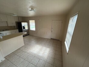 2204 Poage Ave in Killeen, TX - Building Photo - Building Photo