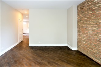 2758 N Richmond St-Unit -2A in Chicago, IL - Building Photo - Building Photo