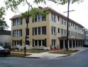 Campus Walk in New Orleans, LA - Building Photo - Building Photo