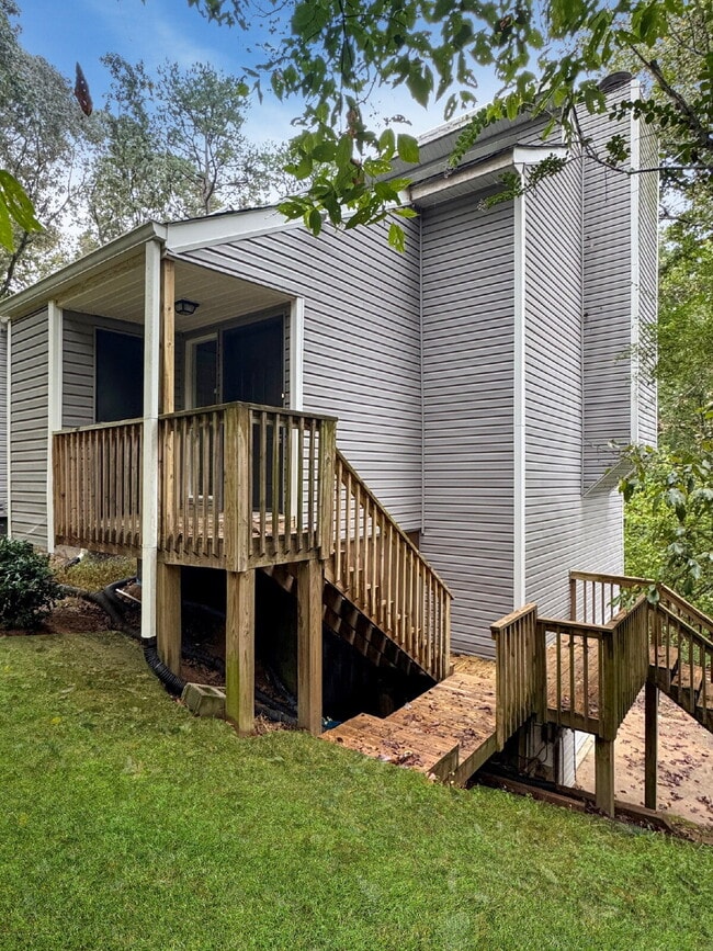 3827 Trotter Rd in Gainesville, GA - Building Photo - Building Photo