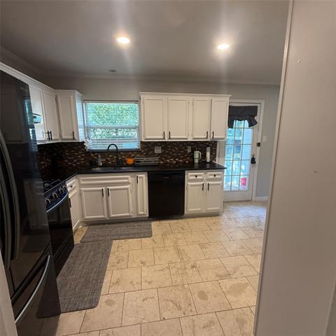 property at 1808 Donna St