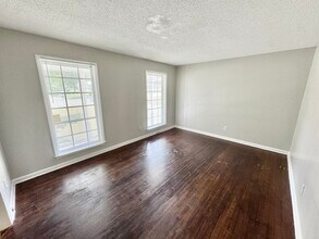 4140 Crain Rd in Memphis, TN - Building Photo - Building Photo