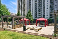 799 Hammond Dr photo'