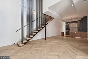 23 Logan Cir NW in Washington, DC - Building Photo