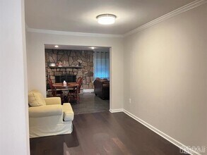 15 Barnett Pl in Piscataway, NJ - Building Photo - Building Photo