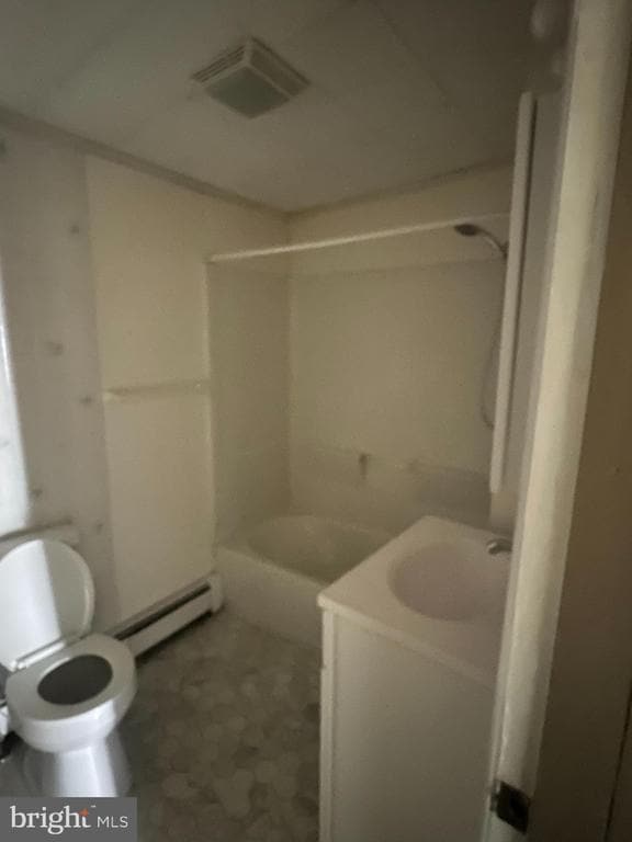 property at 303 S Baltimore St