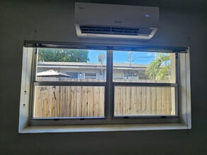 2032 NE 26th St in Wilton Manors, FL - Building Photo - Building Photo