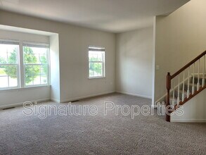 35 Allegheny Dr in Stafford, VA - Foto de edificio - Building Photo