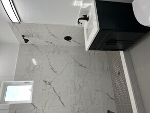 2715 W Potomac Ave in Chicago, IL - Building Photo - Building Photo