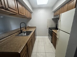5672 Rock Island Rd in Tamarac, FL - Building Photo - Building Photo
