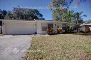 2092 59th Way N in Clearwater, FL - Building Photo