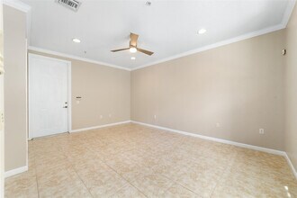 1323 Vía De Pepi in Boynton Beach, FL - Building Photo - Building Photo