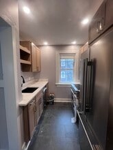 54 Pontiac St, Unit 2 in Boston, MA - Foto de edificio - Building Photo