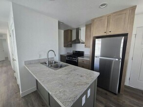 3642 Boulder Hwy in Las Vegas, NV - Foto de edificio - Building Photo