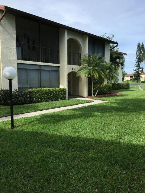 4996 Sable Pine Cir in West Palm Beach, FL - Building Photo