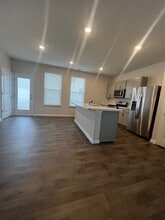 317 Stream Valley Ct in Salisbury, MD - Building Photo - Building Photo