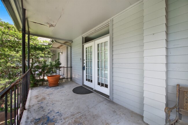 3300 Yorktown St in Houston, TX - Building Photo - Building Photo