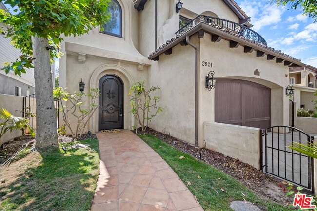 2901 Oak Ave in Manhattan Beach, CA - Building Photo - Building Photo