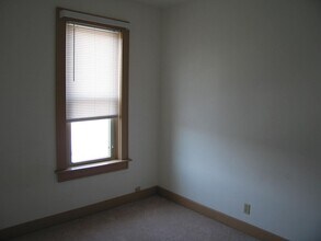 3023 N Bremen St in Milwaukee, WI - Building Photo - Building Photo