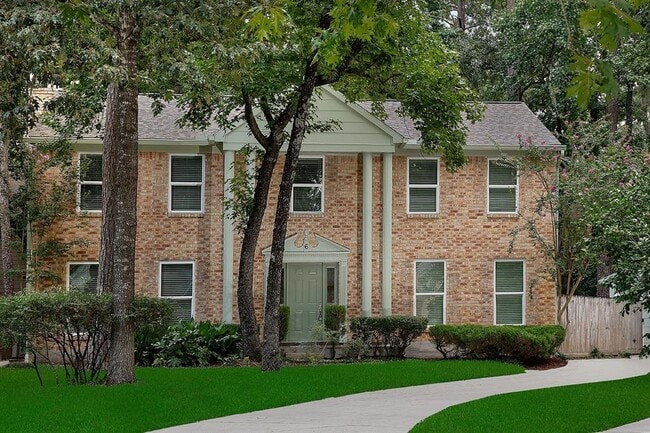 property at 6 Berryfrost Ln