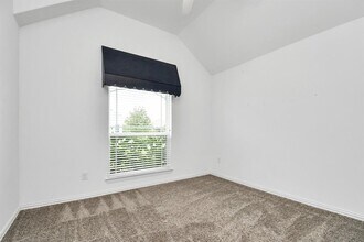 24315 Huntcliff Dr in Katy, TX - Building Photo - Building Photo