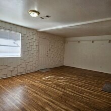 534 Holly Ln in Duncanville, TX - Building Photo - Building Photo