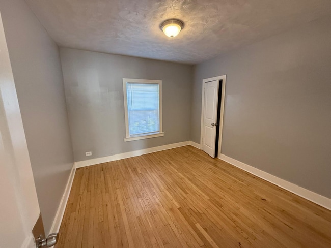 650 N Lamon Ave in Chicago, IL - Building Photo - Building Photo