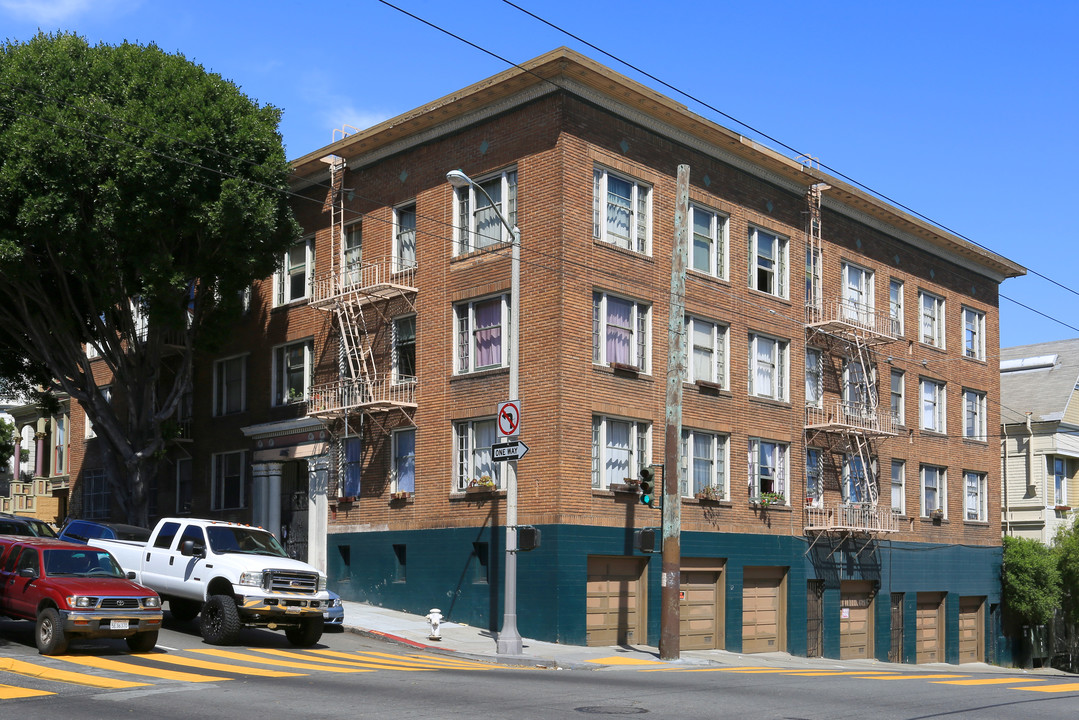 500 Oak St in San Francisco, CA - Foto de edificio