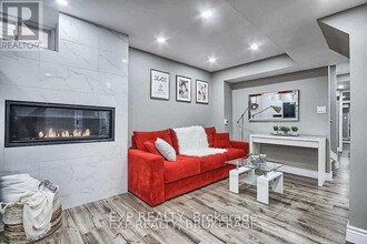 81 Mahogany Forest Dr in Vaughan, ON - Building Photo - Building Photo