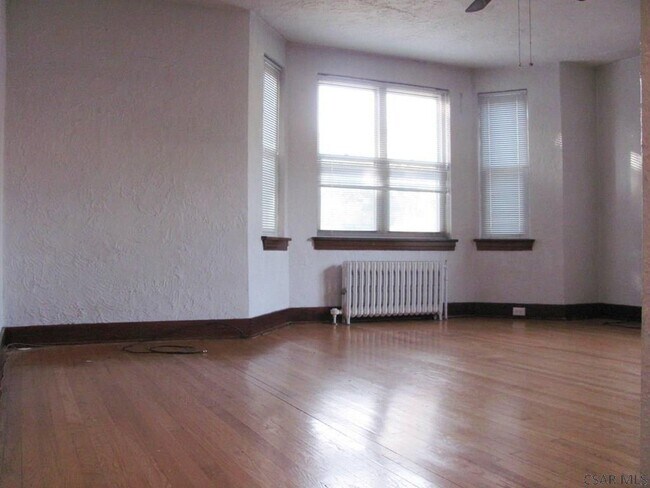 304 Thoburn St in Johnstown, PA - Building Photo - Building Photo