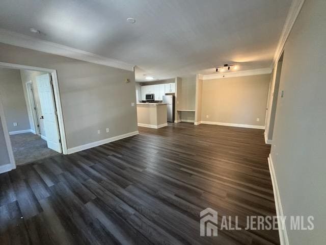 property at 354 Samuel Cir