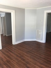 1013 Lowry Ave in Durham, NC - Building Photo - Building Photo