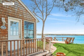 201 Three Mile Harbor Hog Creek in East Hampton, NY - Building Photo - Building Photo