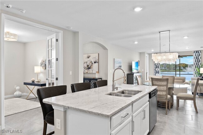 property at 14558 Edgewater Cir