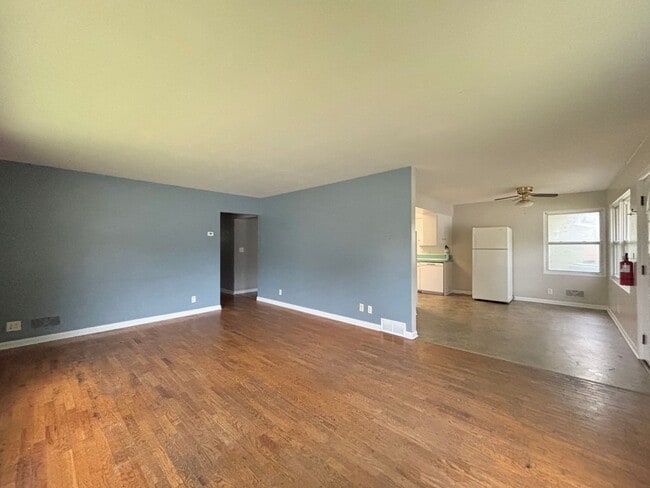 property at 3009 W Michigan Ave