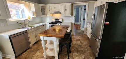 25 Ferguson Ave in Port Jervis, NY - Building Photo - Building Photo