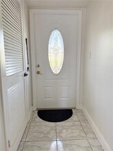 8970 S Hollybrook Blvd in Pembroke Pines, FL - Building Photo - Building Photo