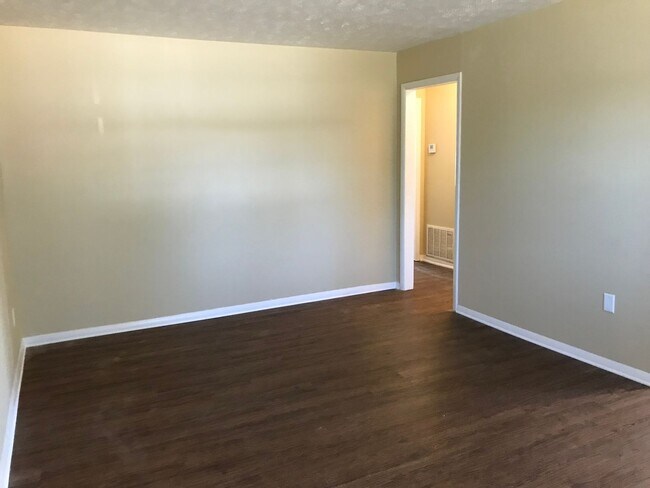 1113 White Oak Dr in Athens, GA - Building Photo - Building Photo